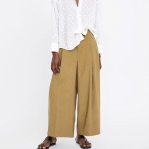 ISO these ZARA pants!!!